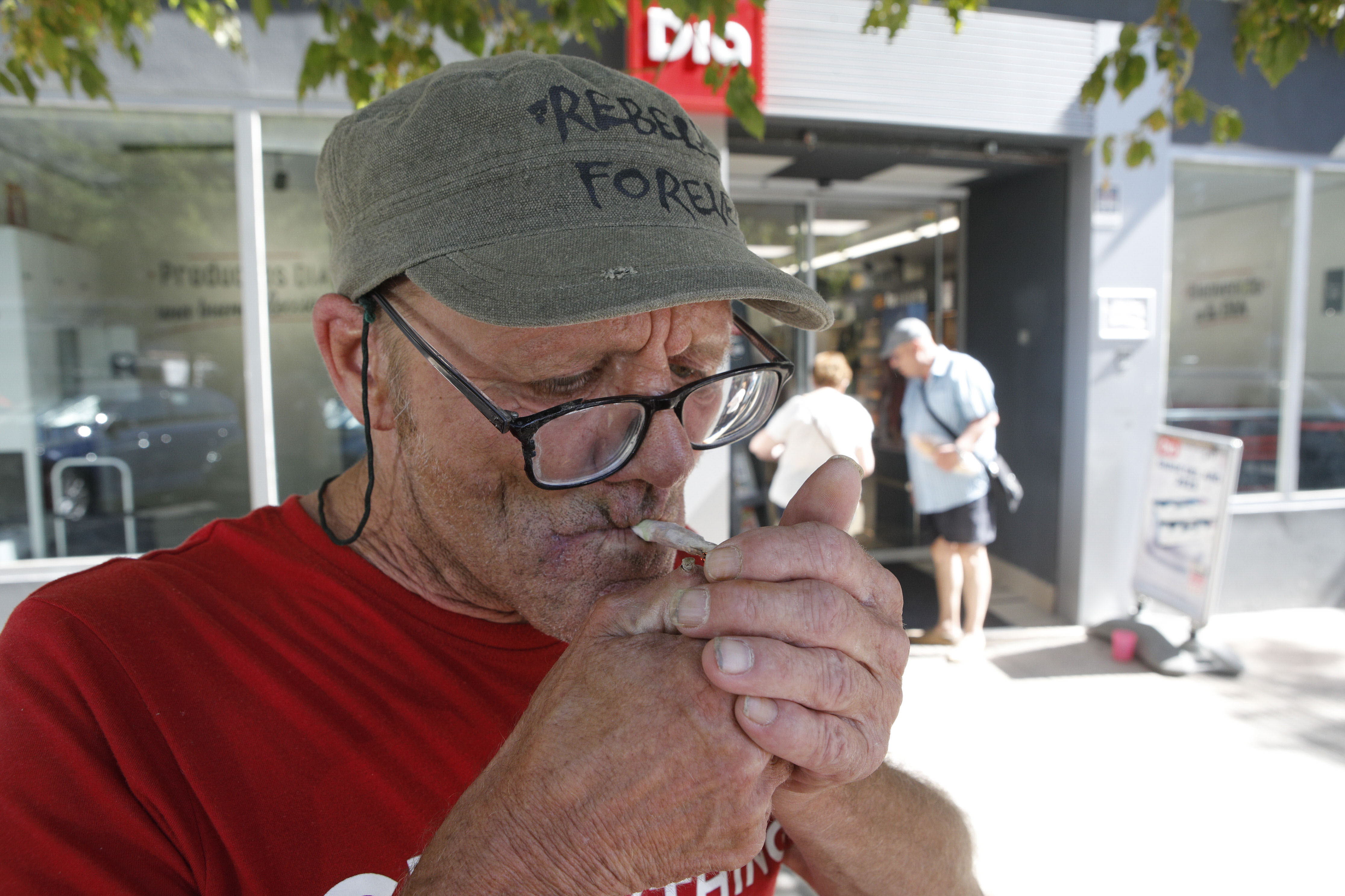 Cristobal, habitual en la estación de autobuses de Cáceres, fue protagonista del Proyecto Sin Techo.