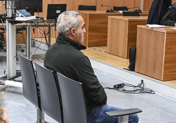 El acusado no respondió a las preguntas de Juan Manuel Yerga ni a las del fiscal Diego Yebra.