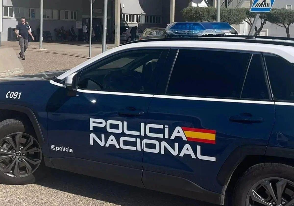 Detenido un prófugo tras una persecución temeraria y embestir a la policía por las calles de Cáceres