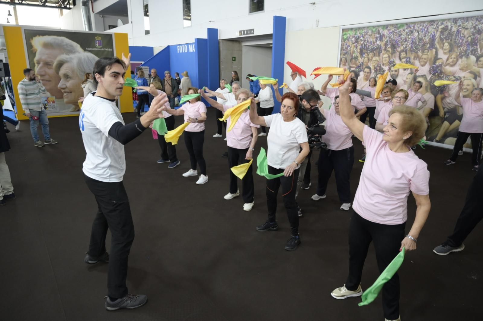 La primera jornada de la Feria de los Mayores de Extremadura 2025, en imágenes