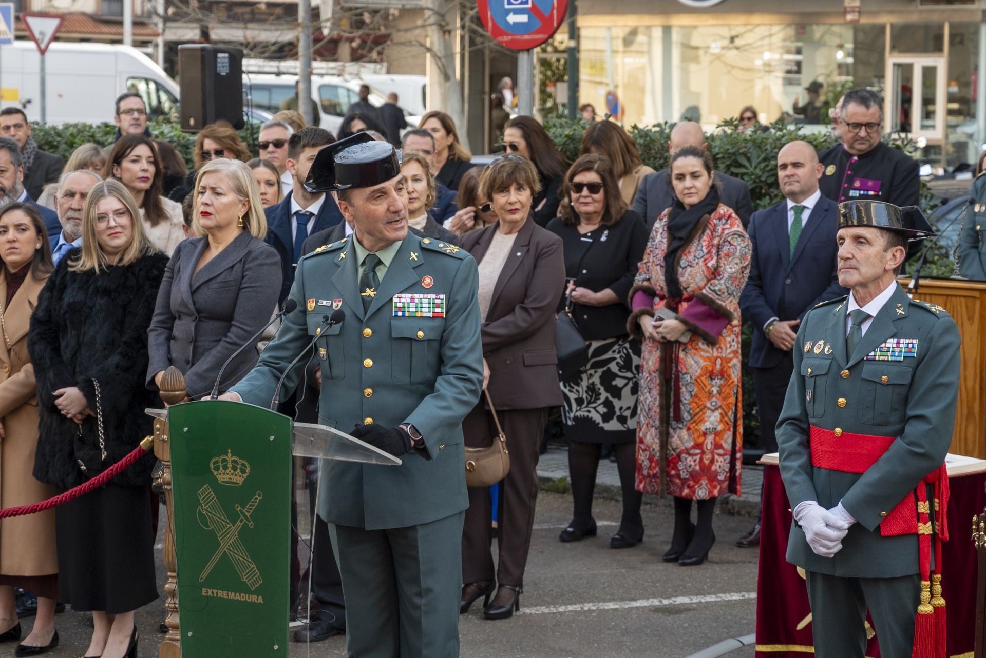 Toma de posesión de José Manuel Santiago Marín al frente de la Guardia Civil en Extremadura