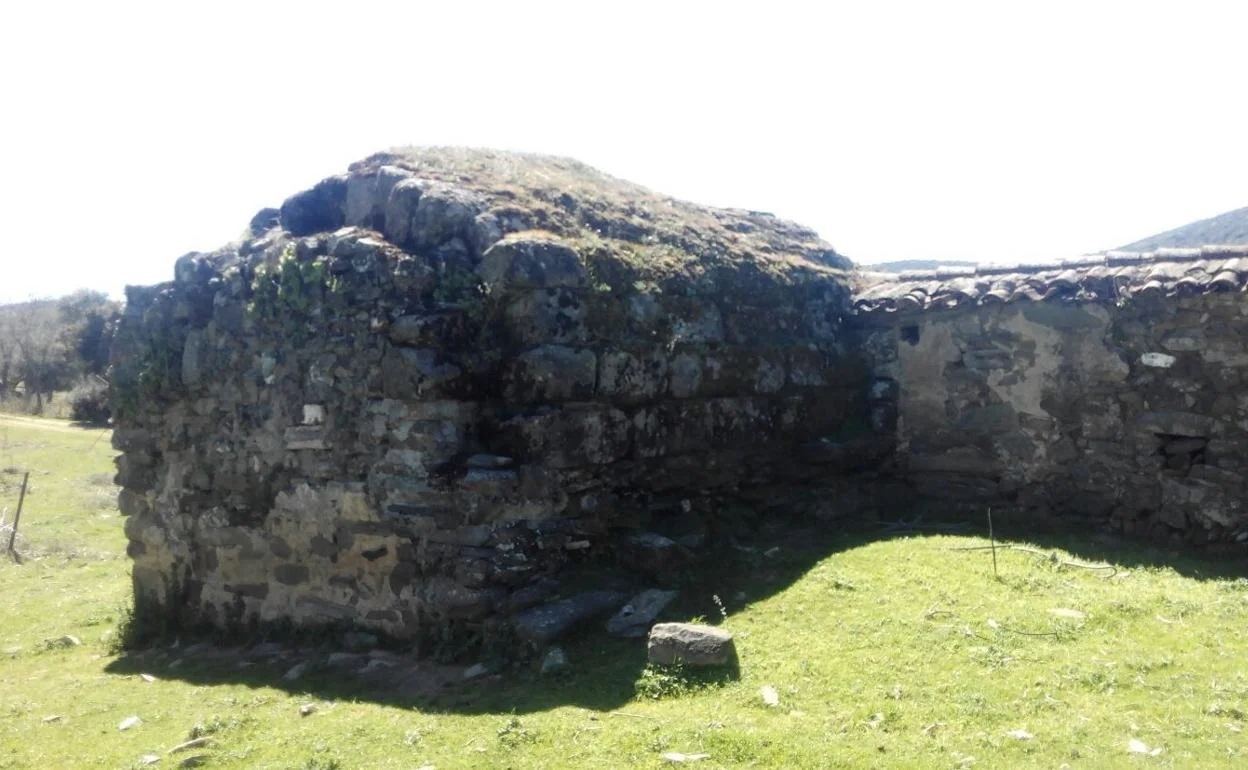 La Hermita de la Portera, en Garciaz (Cáceres)