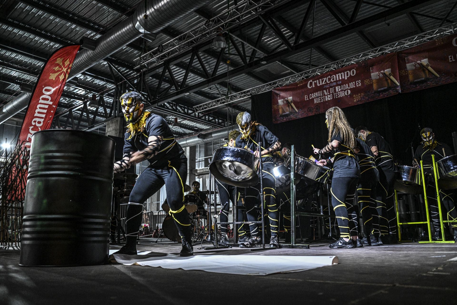 La Tamborada del Carnaval de Badajoz, en imágenes