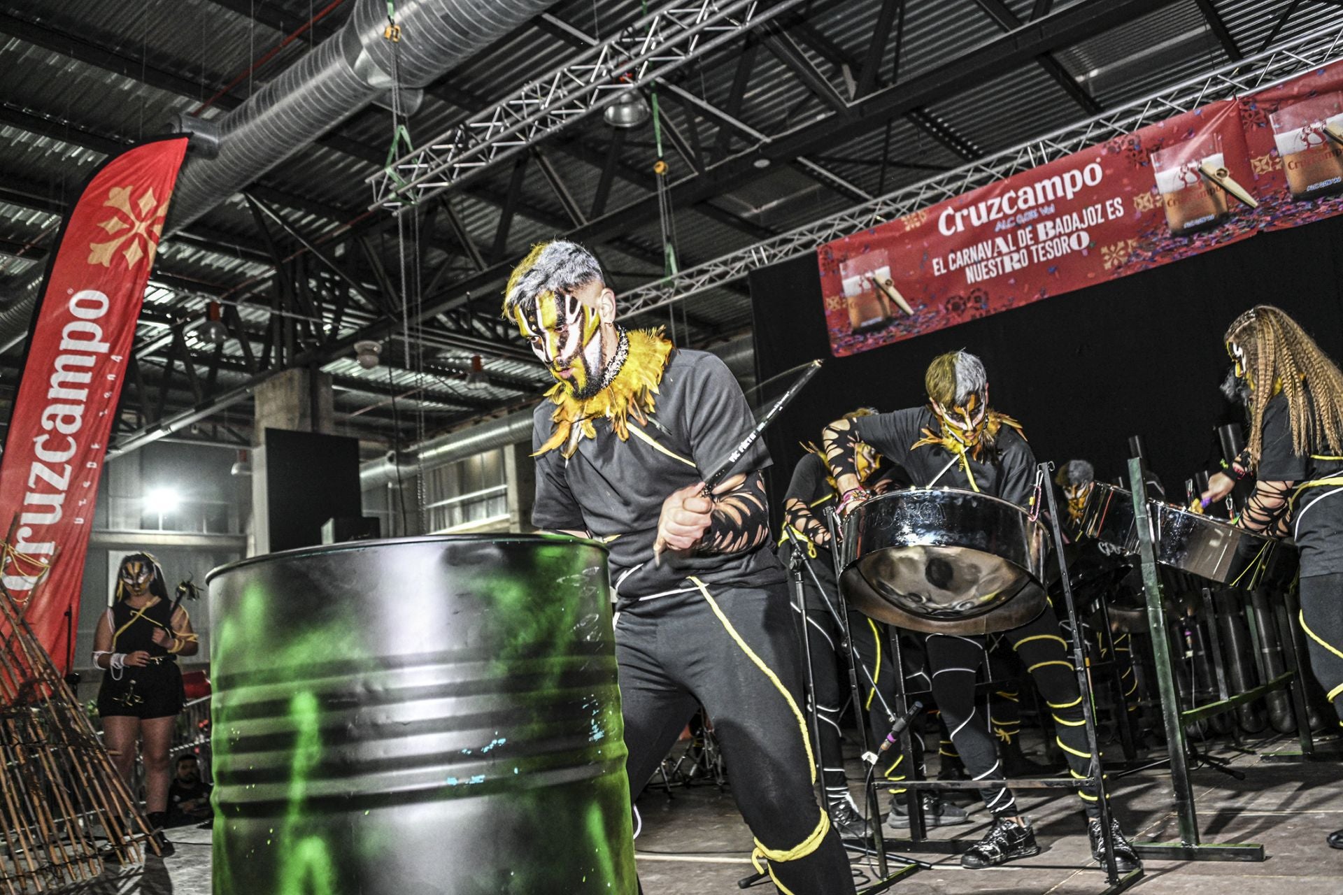 La Tamborada del Carnaval de Badajoz, en imágenes