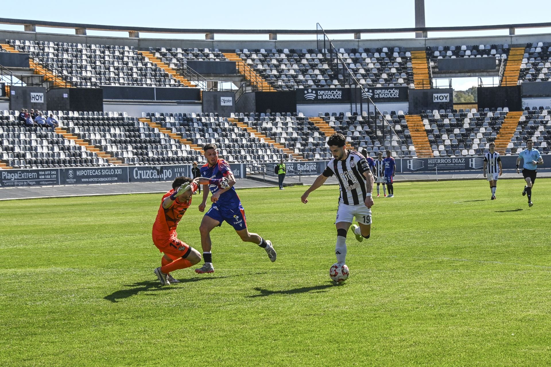 Las mejores imágenes del Badajoz-Moralo