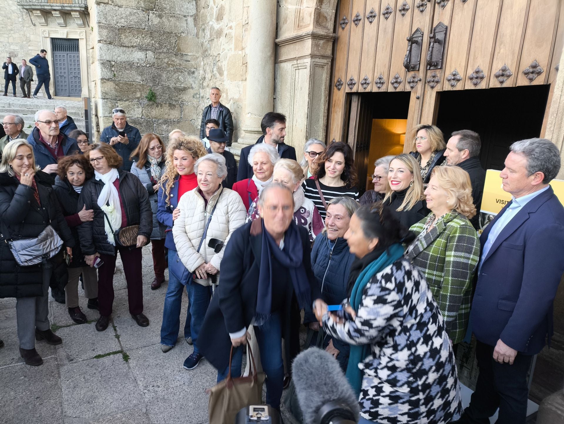 María Guardiola e Isabel Díaz Ayuso visitan Trujillo