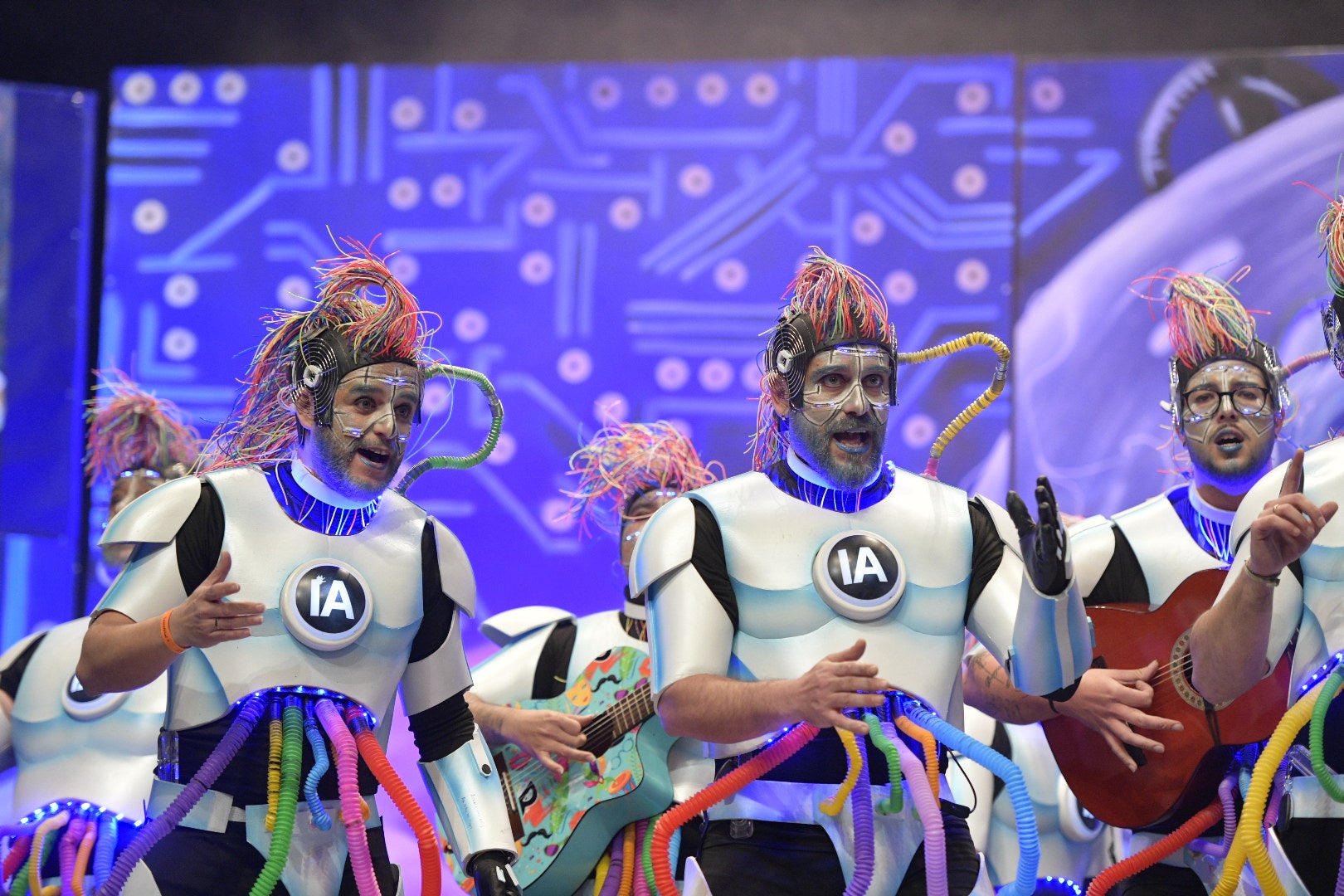 Actuación de Marwan en la primera semifinal del Concurso de Murgas del Carnaval de Badajoz 2025. 