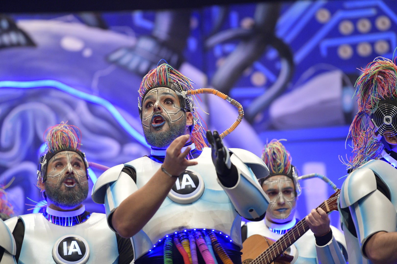 Actuación de Marwan en la primera semifinal del Concurso de Murgas del Carnaval de Badajoz 2025. 