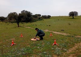 La Guardia Civil busca a Juan Carlos Olaya en un pozo.