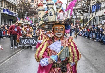 El desfile infantil de comparsas del Carnaval de Badajoz 2025, en imágenes