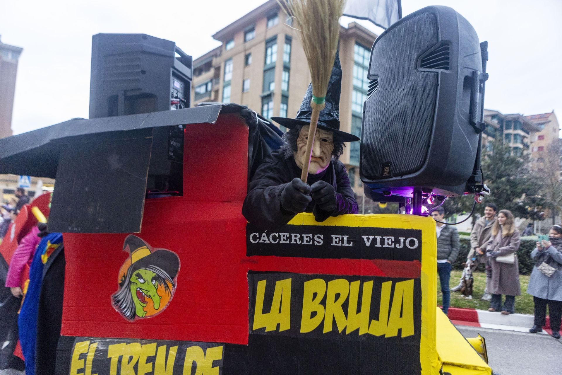 Las mejores imágenes del desfile del Carnaval de Cáceres