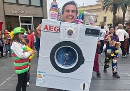 El ambiente de calle del Carnaval de Badajoz 2025, en imágenes