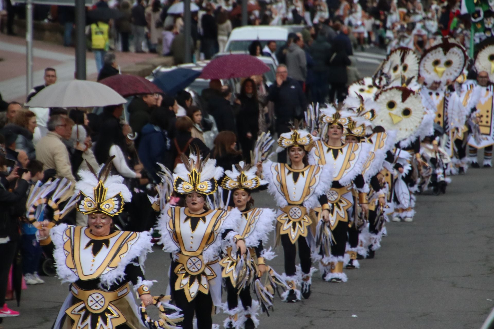 Las mejores imágenes del desfile de Carnaval de Plasencia