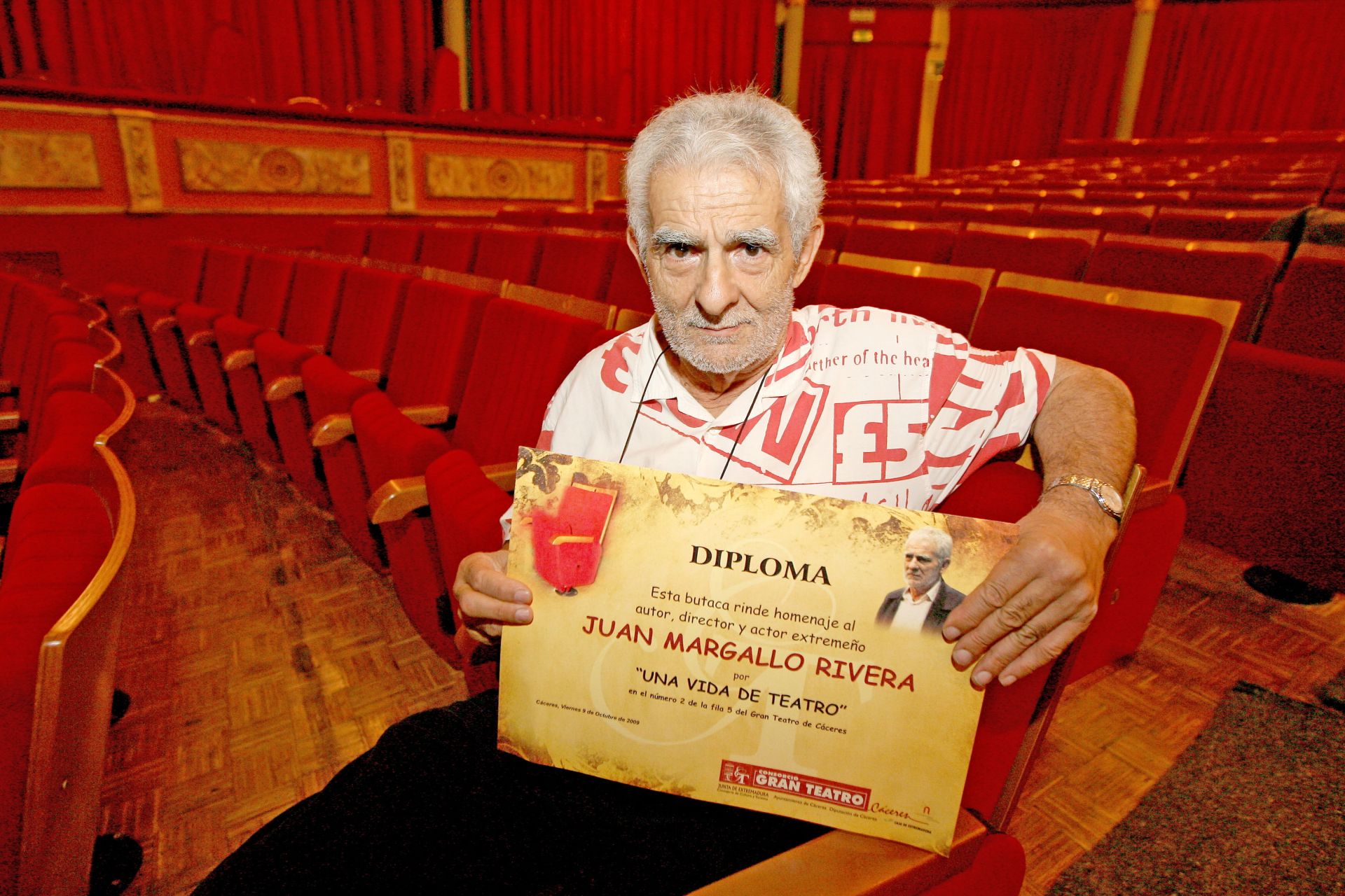 El Gran Teatro le dedicó la butaca 2 de la fila 5. Fue en 2009.