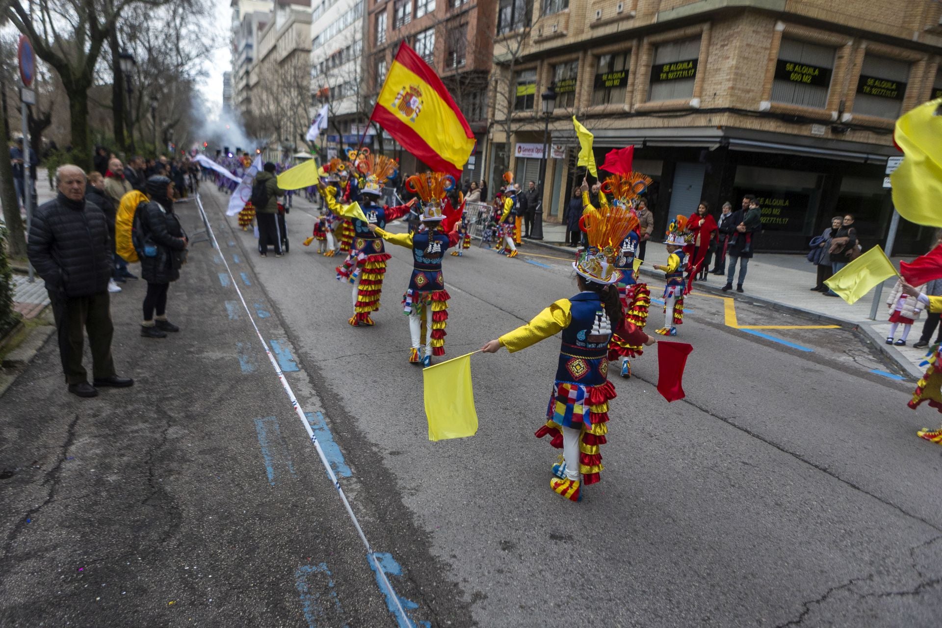 Las mejores imágenes del desfile matinal del domingo de Carnaval en Cáceres