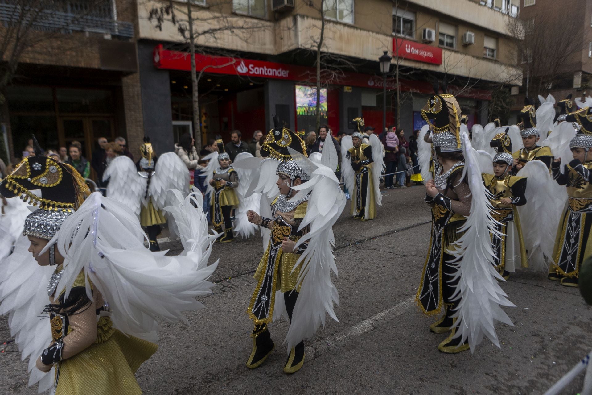 Las mejores imágenes del desfile matinal del domingo de Carnaval en Cáceres