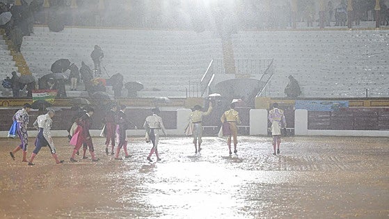 Así hemos narrado en directo el primer festejo de la feria de Olivenza