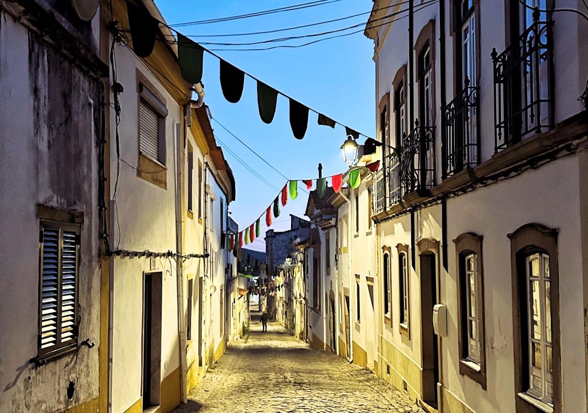 Calle típica del casco de Crato.