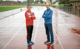 Matías Dávila y Raúl Montero correrán su maratón número cien mañana en Badajoz.