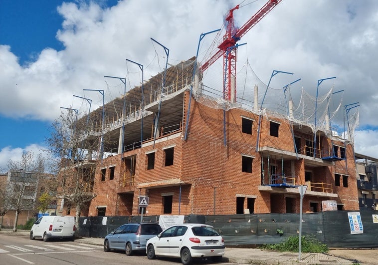 La Junta de Extremadura promueve de forma urgente una simplificación de la ley de urbanismo