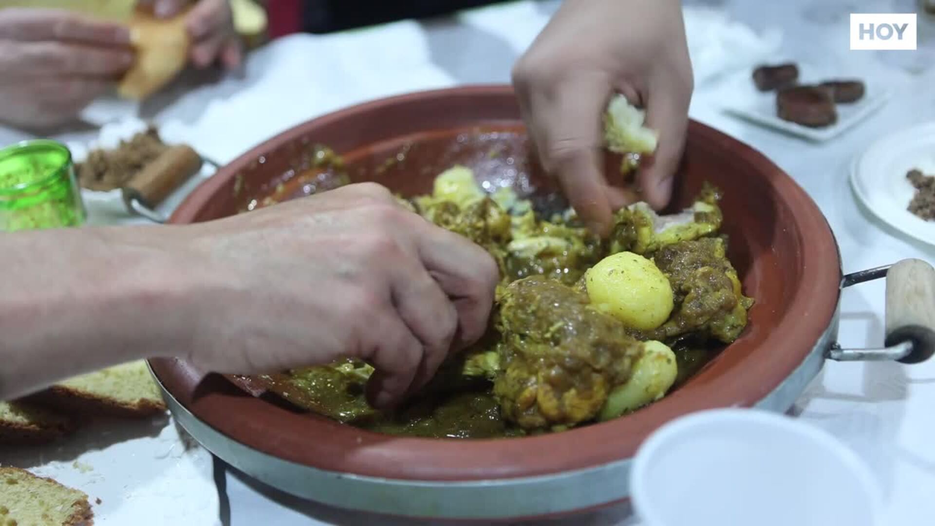 Del Cefot y la UEx a la mezquita para romper el ayuno del Ramadán