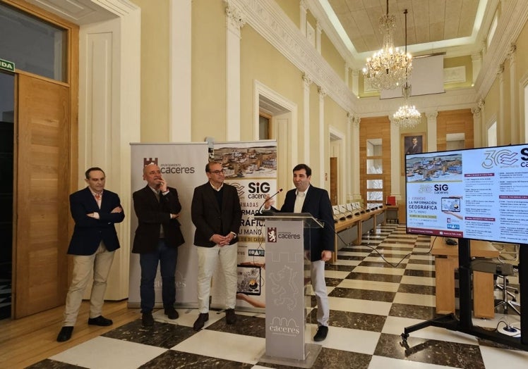 Presentación de las jornadas conmemorativas del 30 aniversario del SIG.