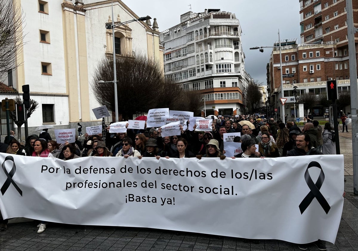 La manifestación de Badajoz por el asesinato de la educadora social.