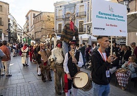 Desfile de Jato durante la pasada edición.