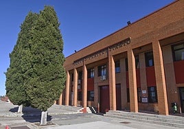 Fachada de la cárcel de Badajoz.