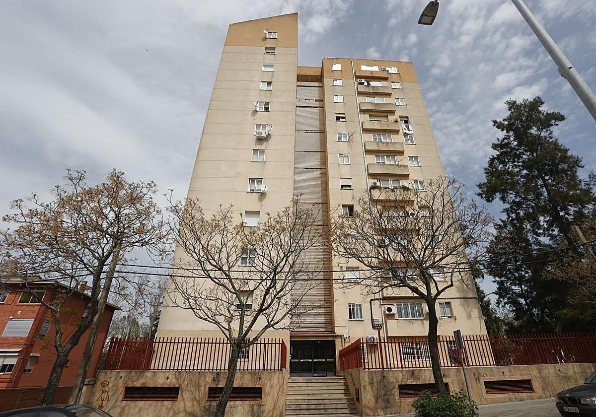 Los hechos ocurrieron en el sexto piso de este bloque de viviendas.