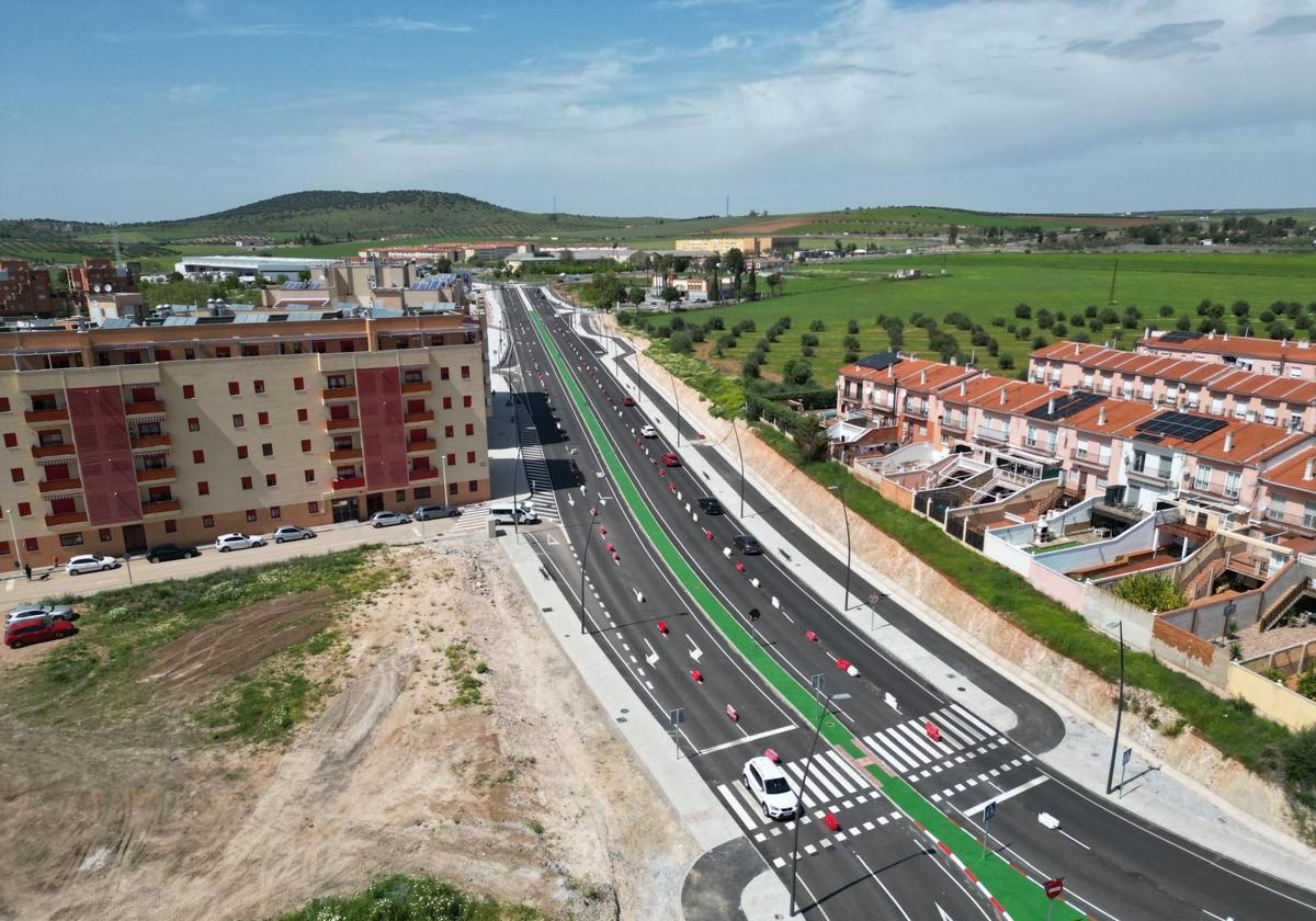 Transportes pone en uso la duplicación del acceso norte a Mérida de la N-630