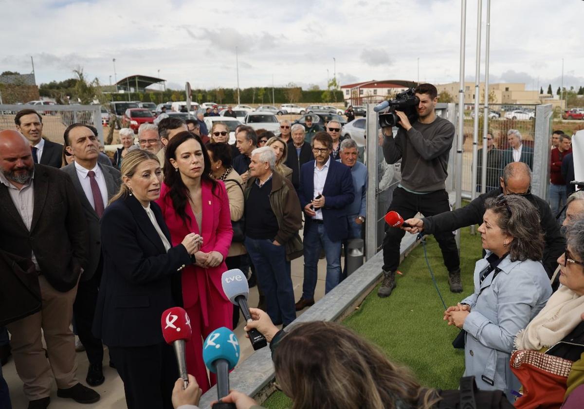 Olivenza protesta para mantener sus dos pediatras