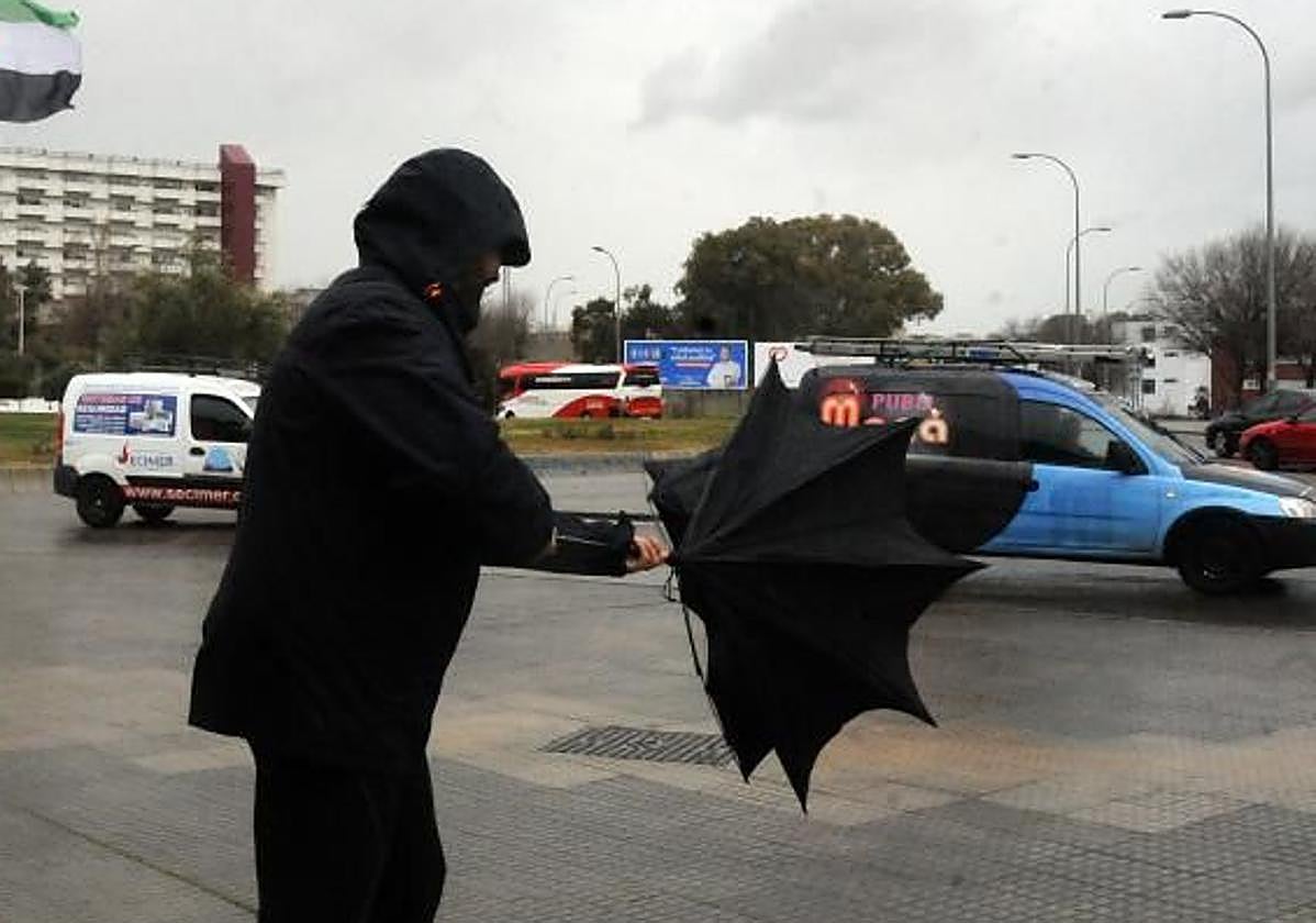 Imagen de archivo de una jornada con mucho viento en la región.