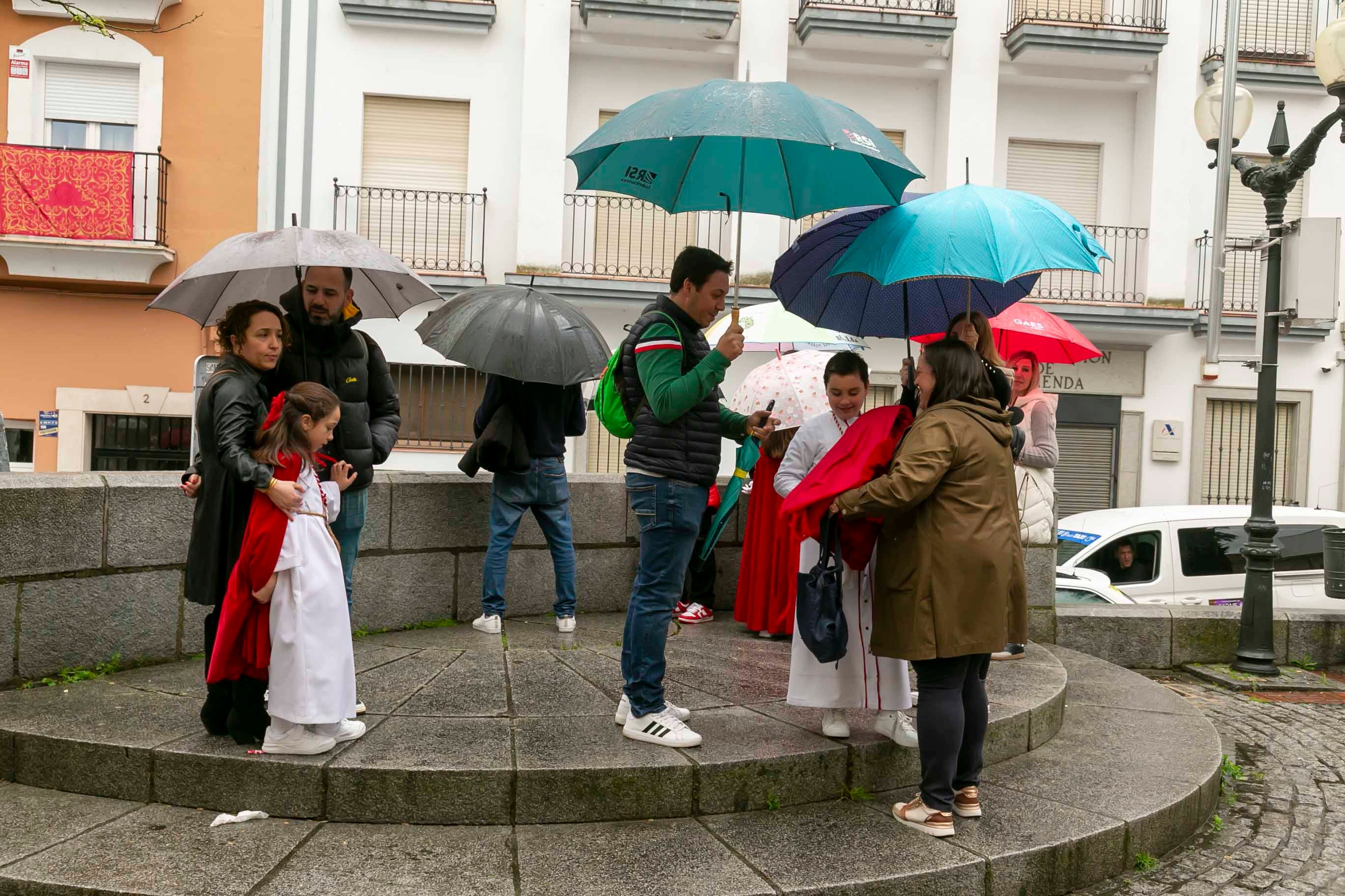 Fotos | Las mejores imágenes del Lunes Santo en Mérida