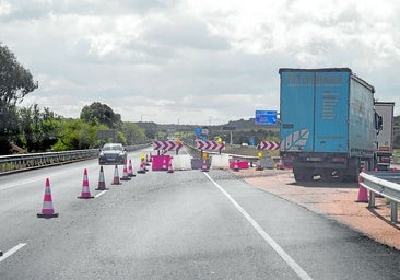 Varios tramos de la A5 están cortados desde hace cuatro meses en Badajoz aunque no hay obras