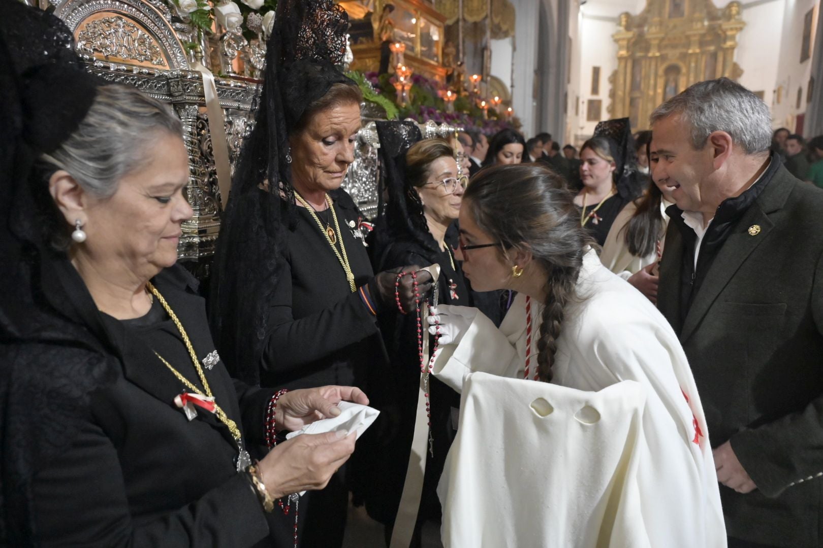 La suspensión del Santo Entierro de Badajoz, en imágenes