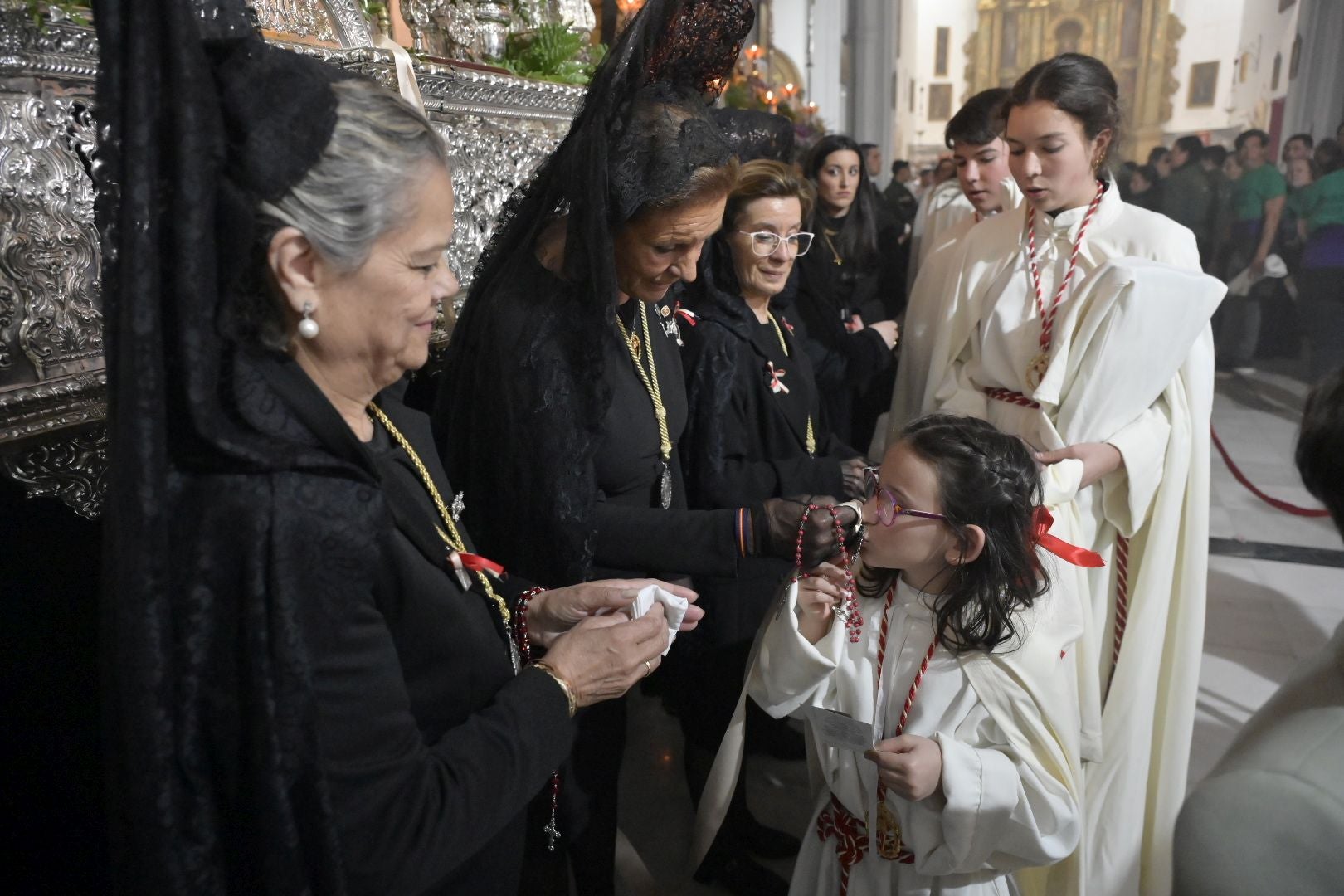 La suspensión del Santo Entierro de Badajoz, en imágenes