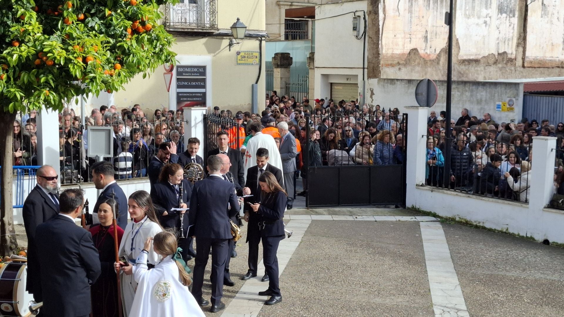 La suspensión del Santo Entierro de Badajoz, en imágenes