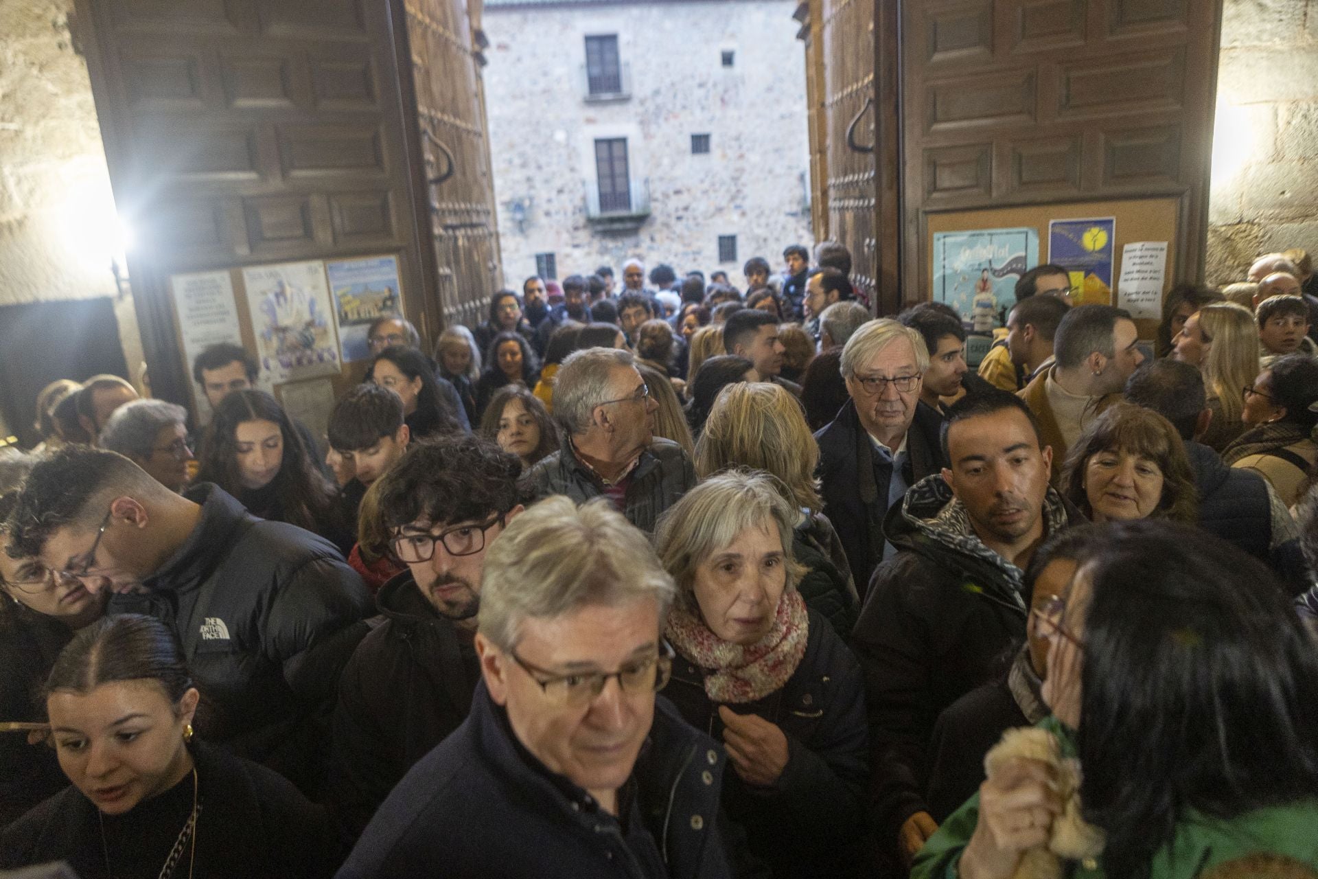 La suspensión del Santo Entierro de Cáceres, en imágenes