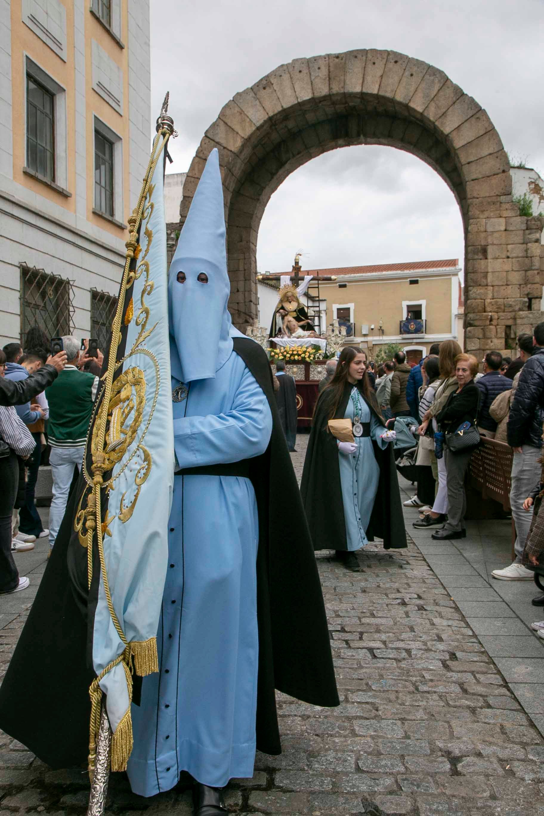Viernes Santo de Mérida, en imágenes