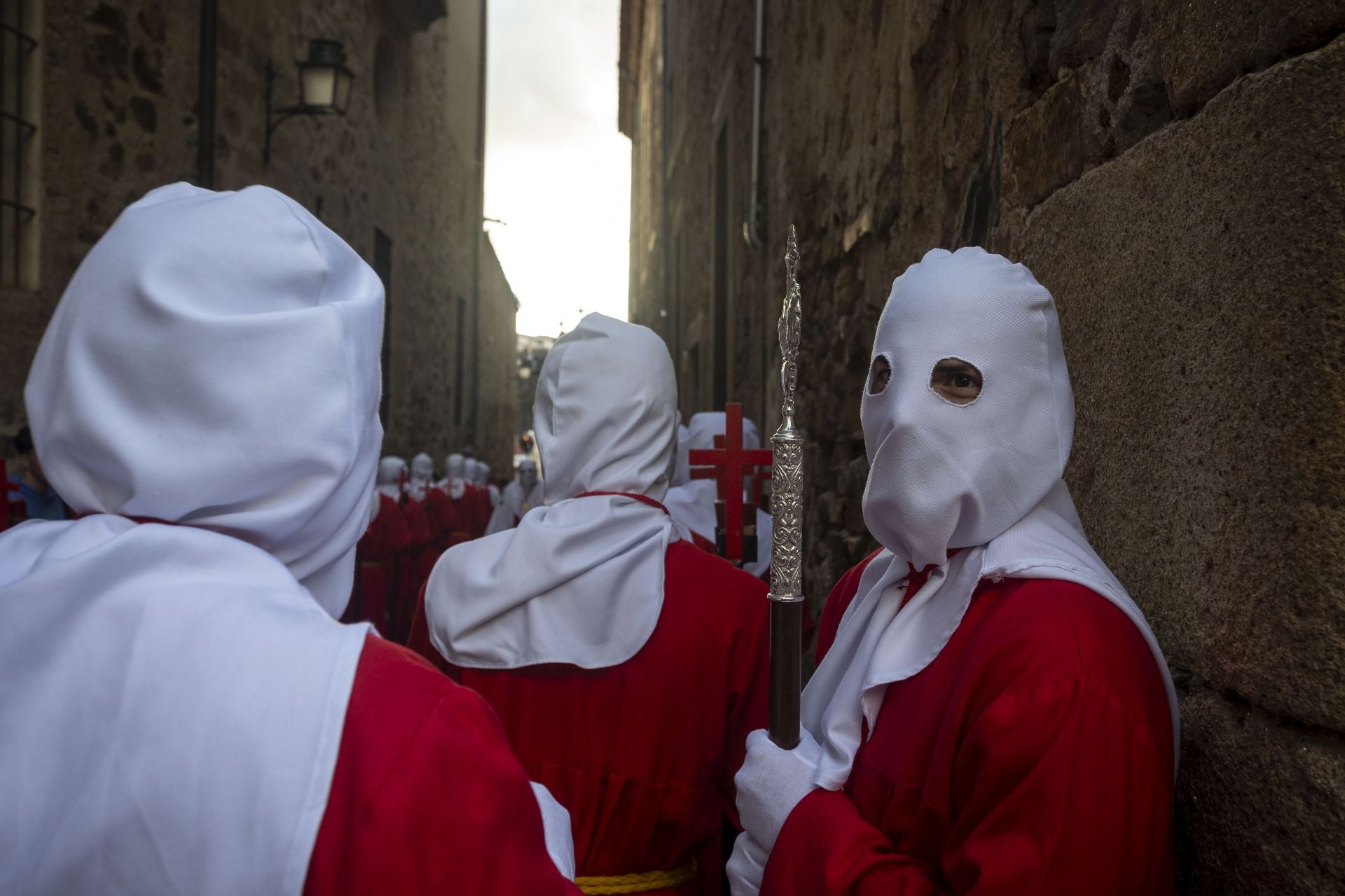 La procesión de la Cofradía de Batallas en Cáceres, en imágenes