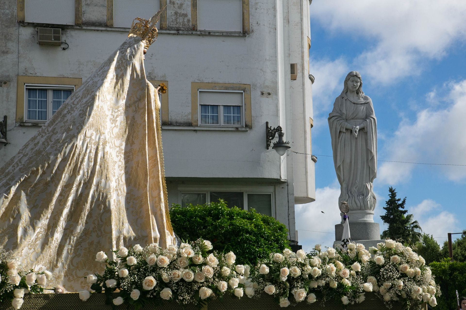 Fotos | Así fue la procesión de Jesús Resucitado en Mérida