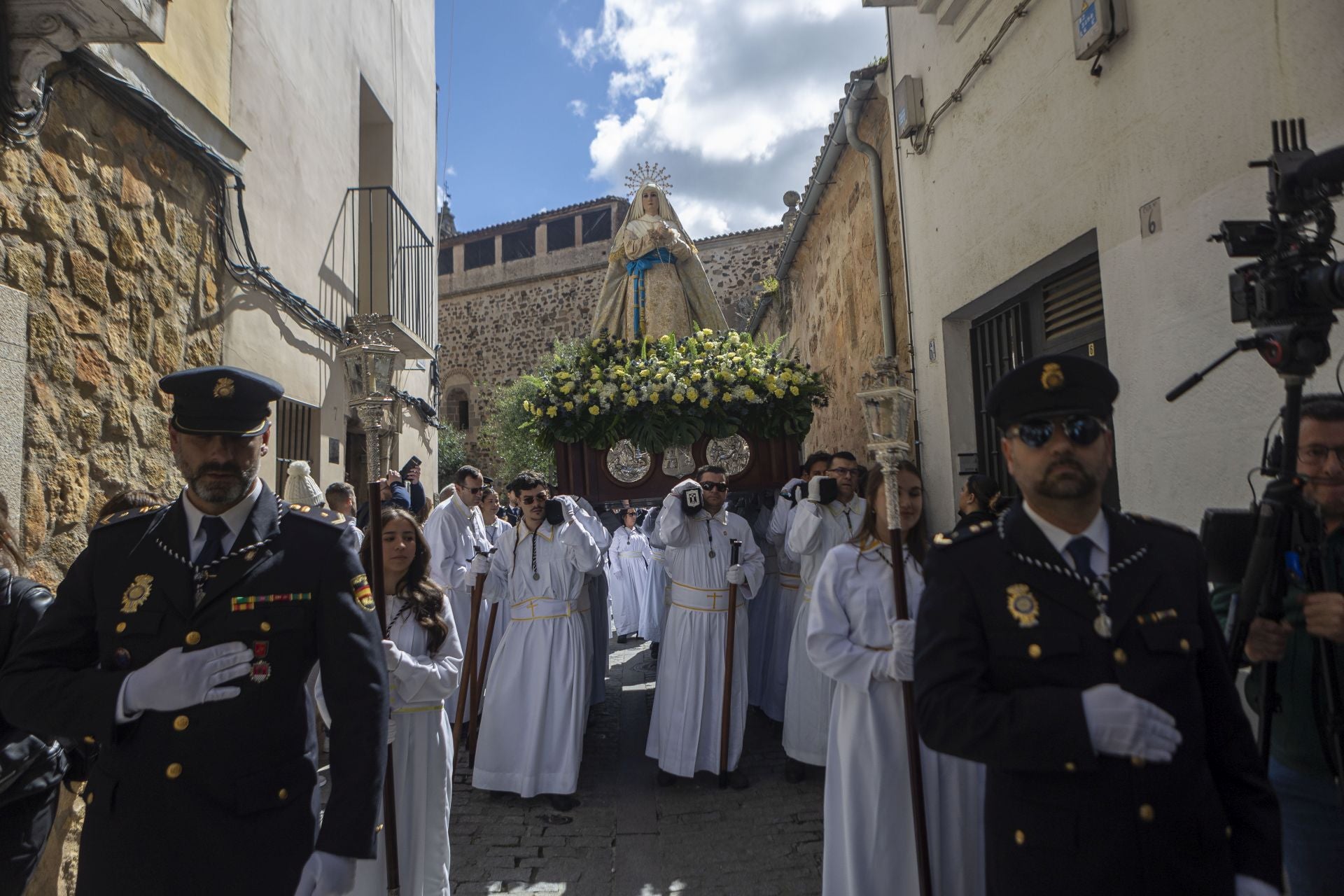 Fotos | Así ha puesto Cáceres el broche final a la Semana Santa