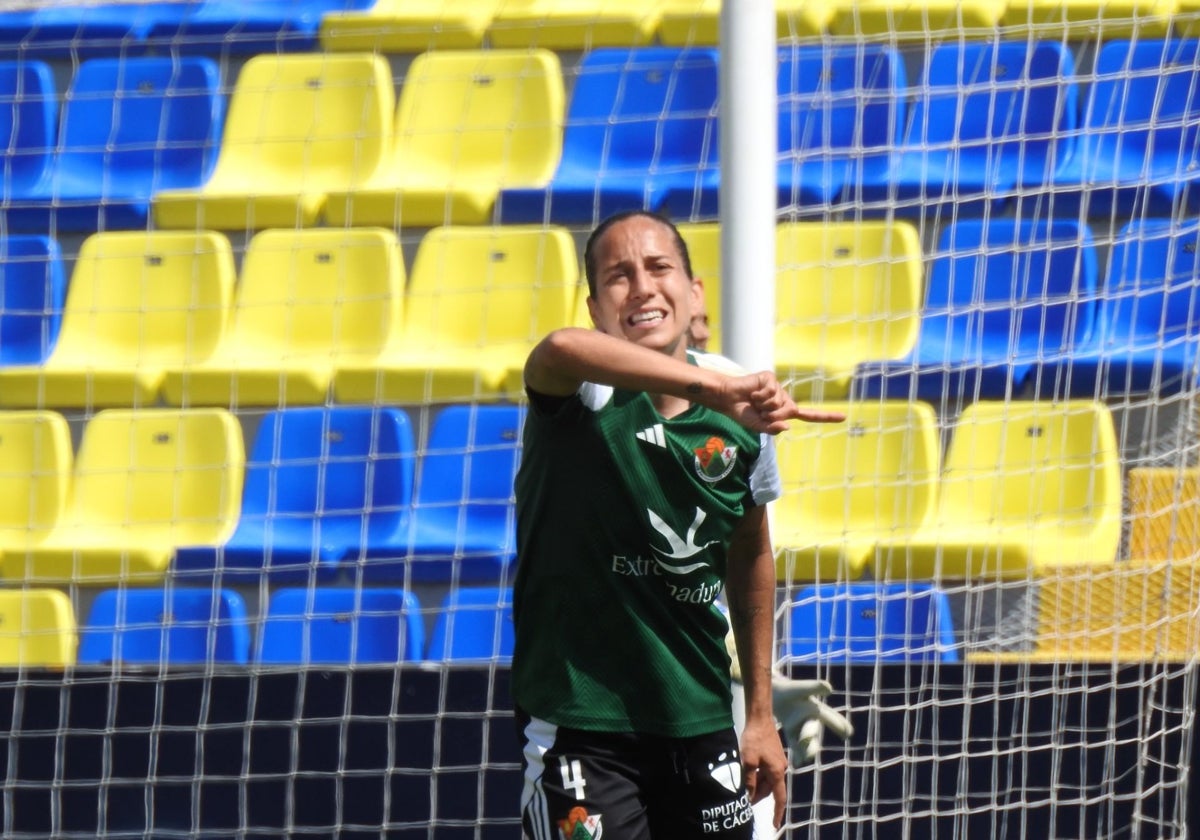 El Cacereño tendrá que buscar el playoff en su fortín