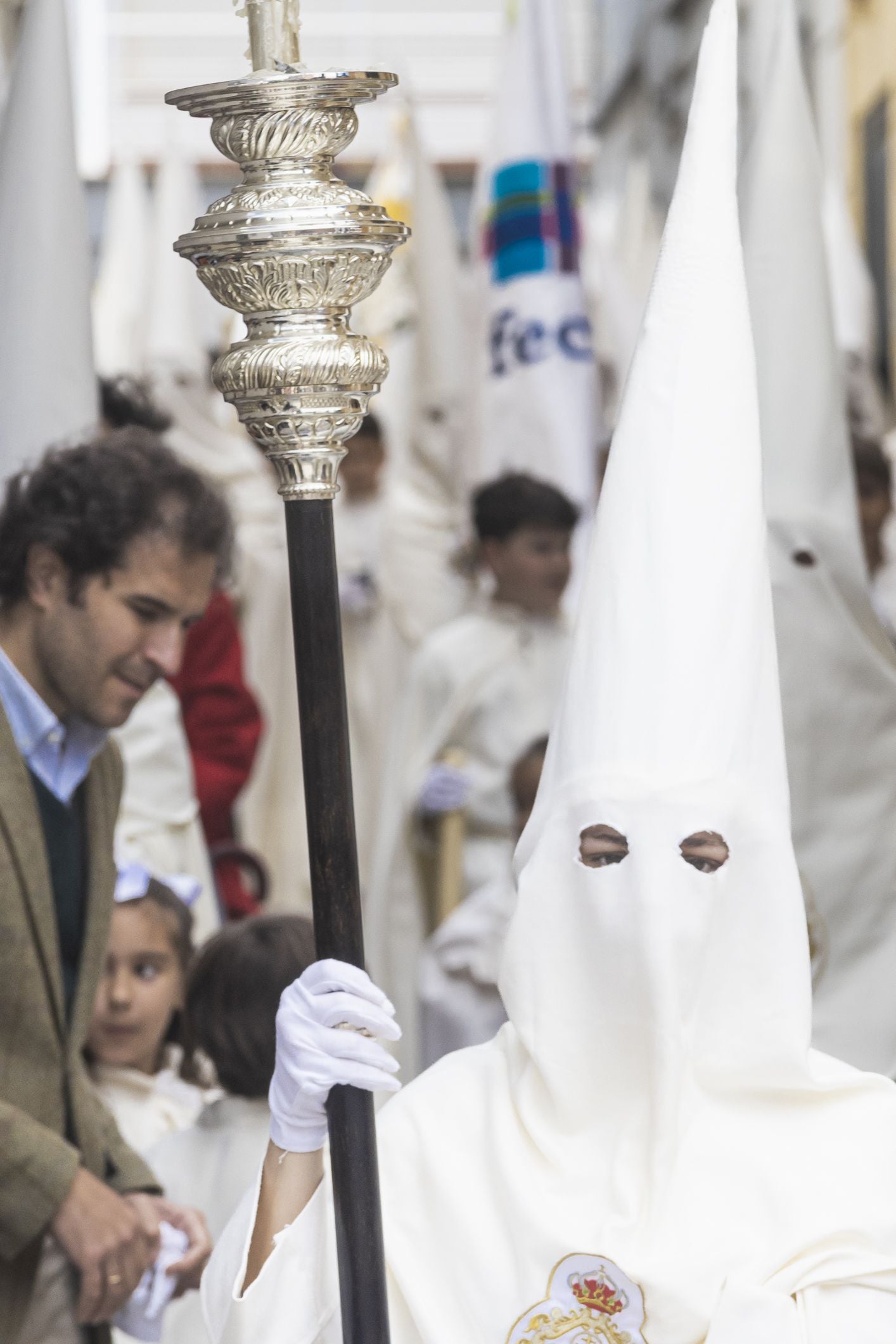 Fotos | Así ha sido la procesión de la Hermandad del Resucitado
