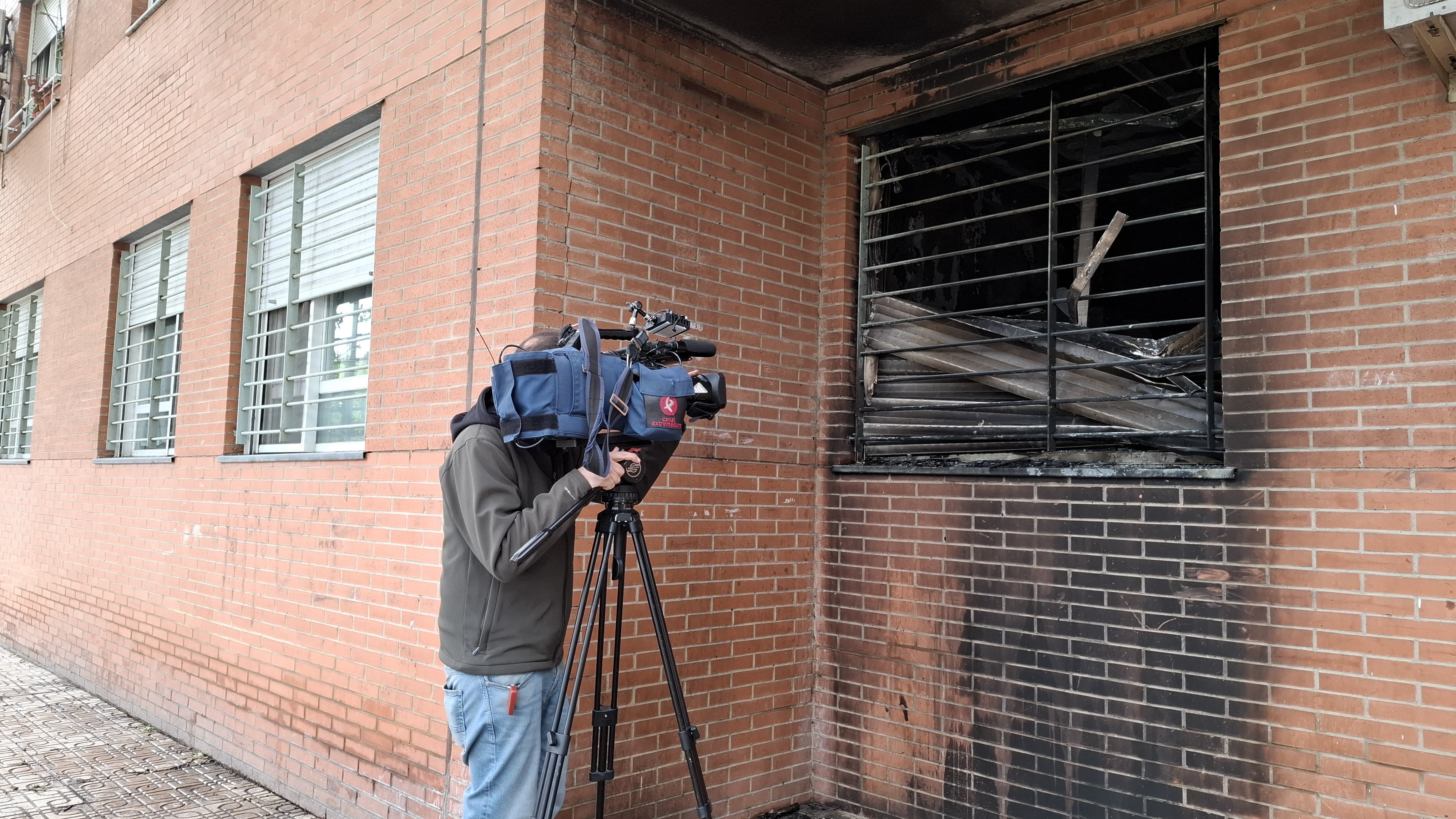 Así ha quedado la vivienda tras el incendio en el que han muerto dos perros