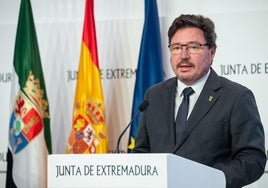 El consejero de Economía, Empleo y Transformación Digital, Guillermo Santamaría,.