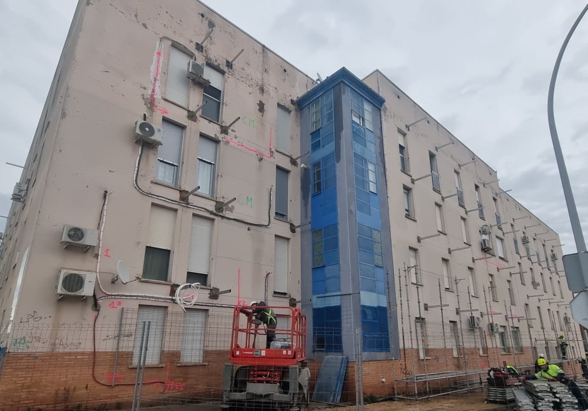 Rehabilitación de un edificio de viviendas sociales en la avenida de Portugal.