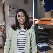 Elena López, de Agrovalladares, vende productos del campo y también entrega paquetes hace un año.
