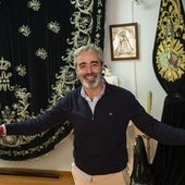 El nuevo hermano mayor, Francisco Javier Gutiérrez 'Guti' en el museo de la hermandad.